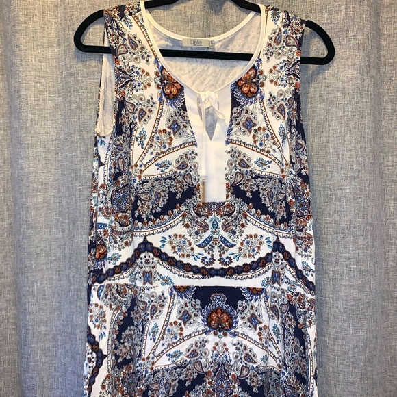 Dalia Tops - Women's medium Dalia Tank top
